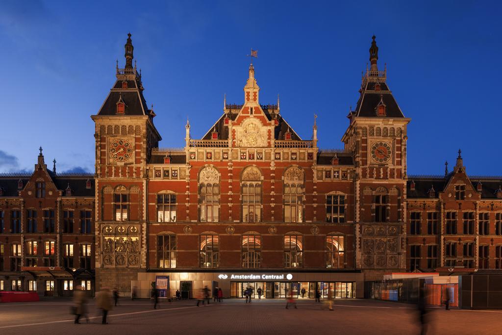 Ibis Styles Amsterdam Central Station Hotel Exterior photo